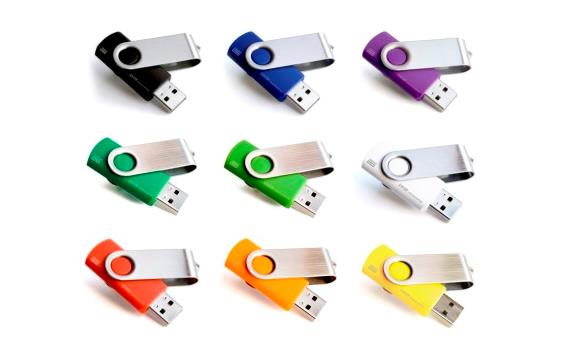 9404113 Goodram  Goodram Twister USB minne med logo 